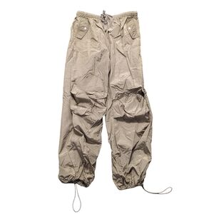 💥 SHEIN Windbreaker Metallic Tan Parachute Pants M (6)